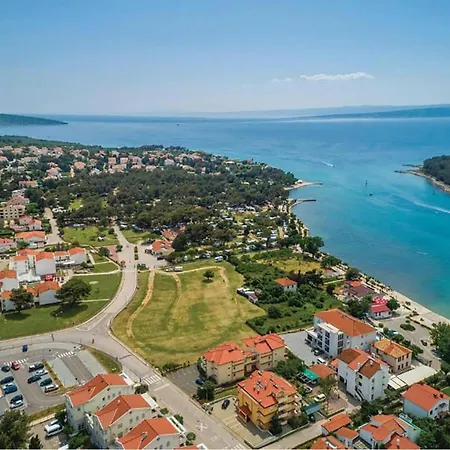 公寓 Nice Apartment In Punat With House Sea View