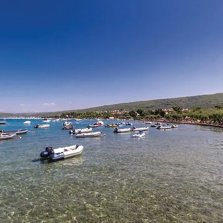 Nice Apartment In Punat With House Sea View